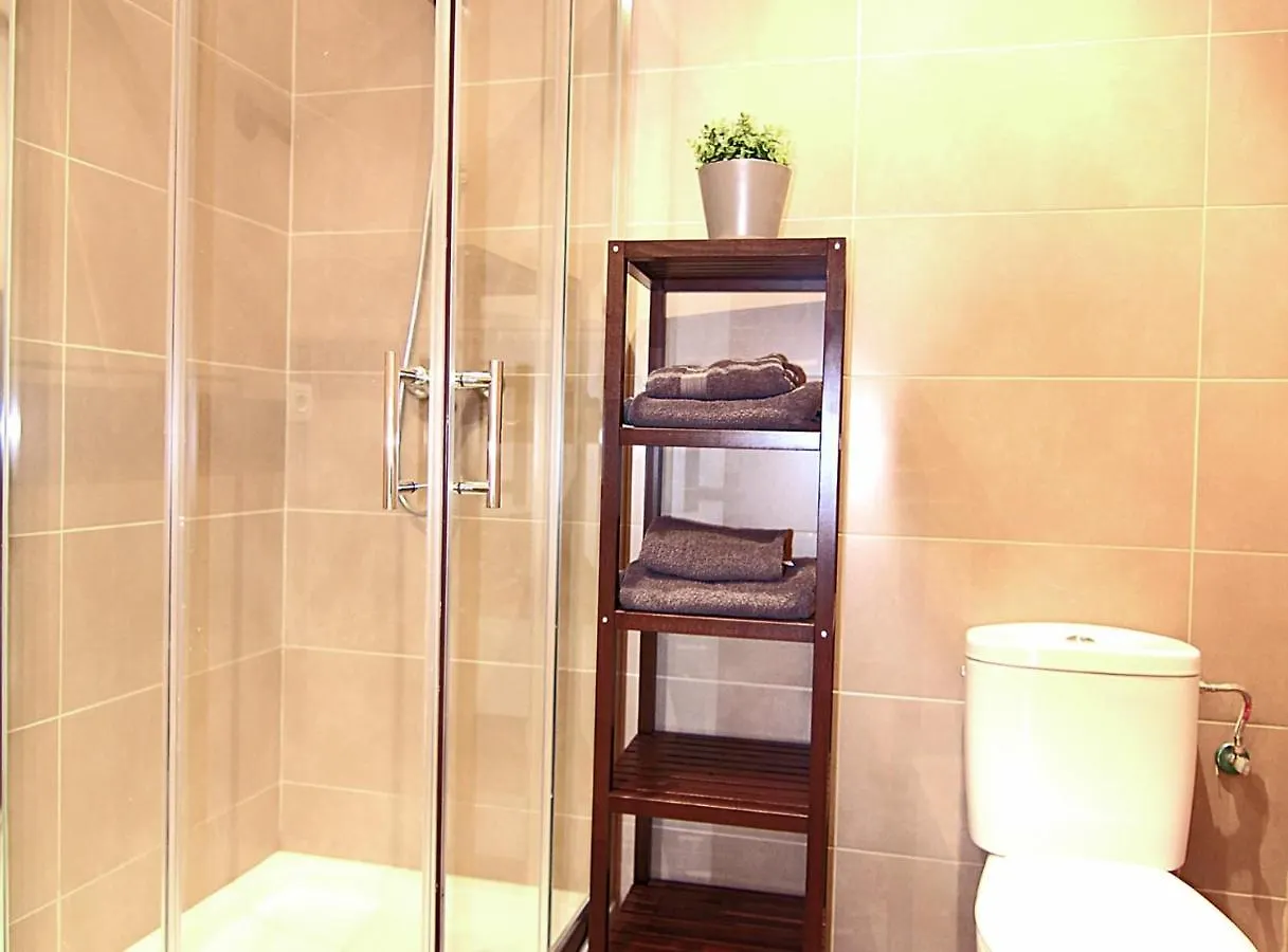 Fel42 - Fel42 -Spacious And Quiet Apartment Барселона